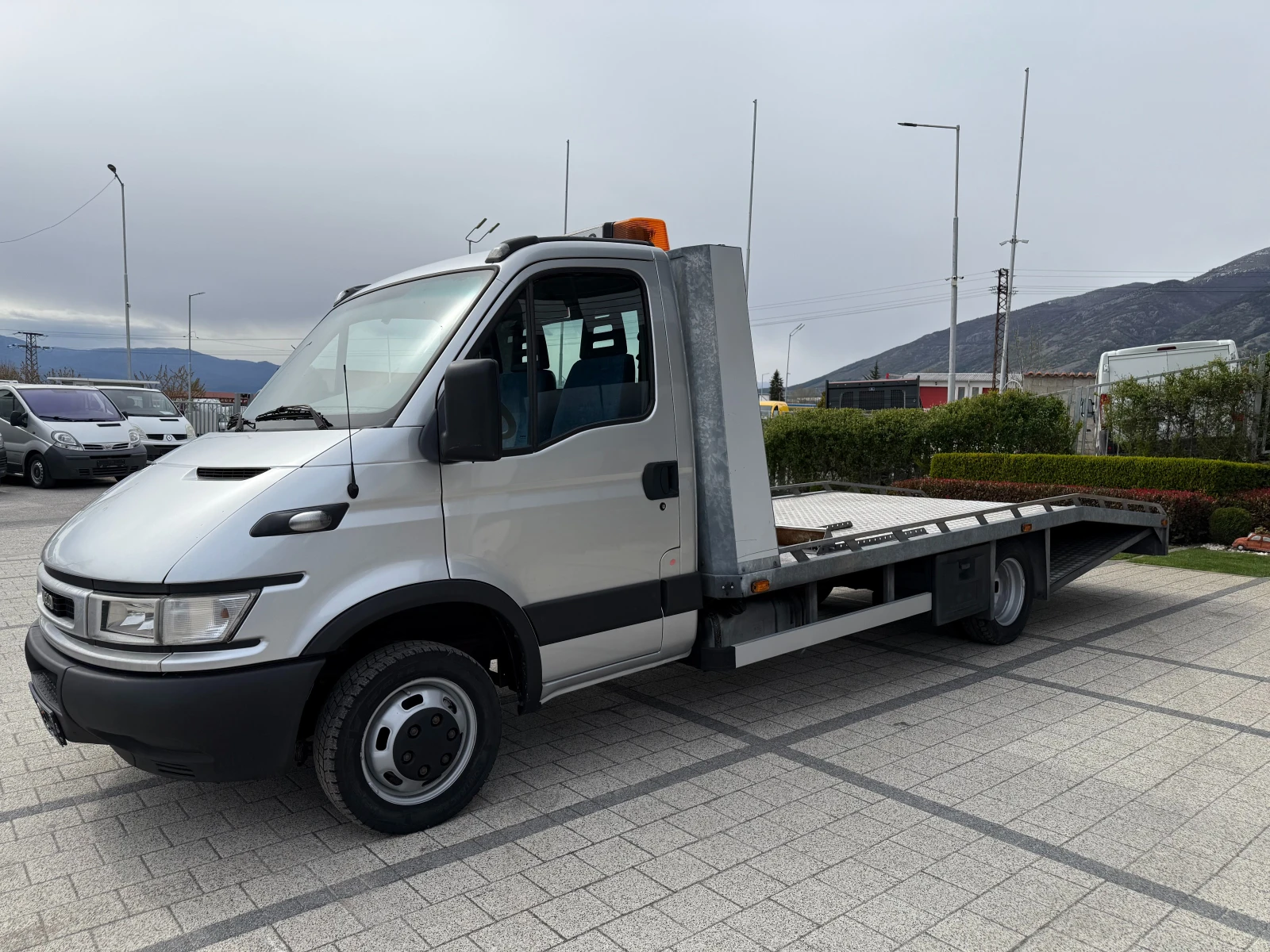 Iveco Daily 40C13 3.5т. 5.00м. Климатроник   - изображение 3
