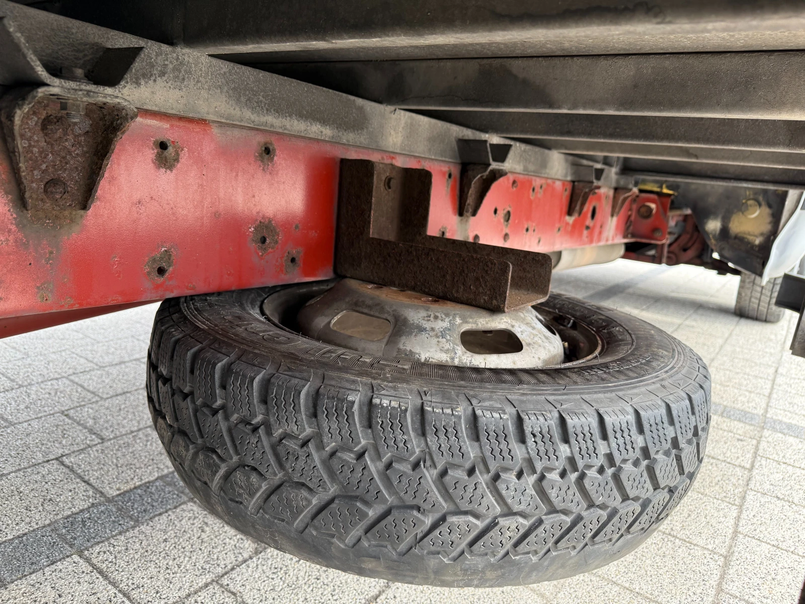Iveco Daily 40C13 3.5т. 5.00м. Климатроник   - изображение 10