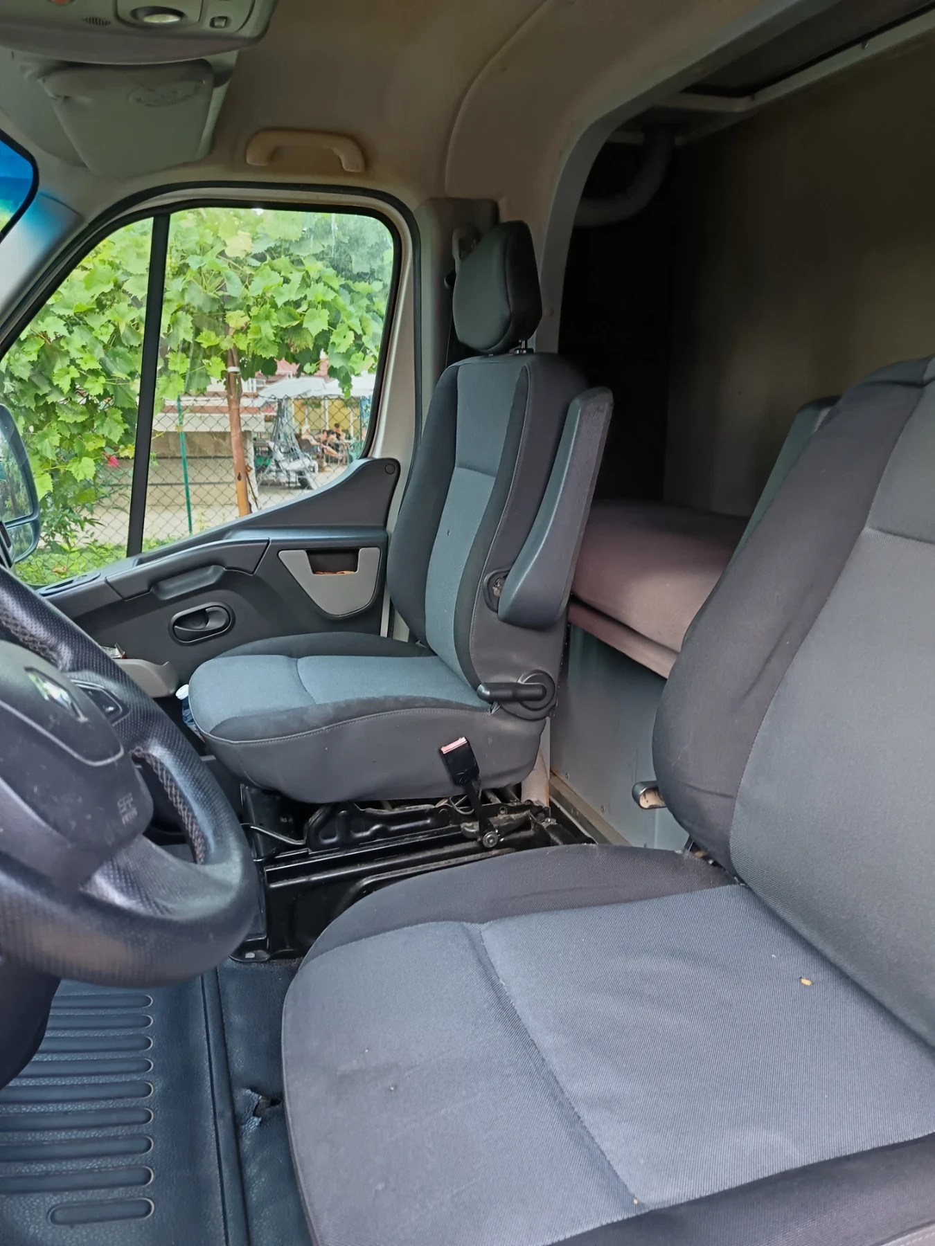 Renault Master, снимка 10 - Бусове и автобуси - 55604532