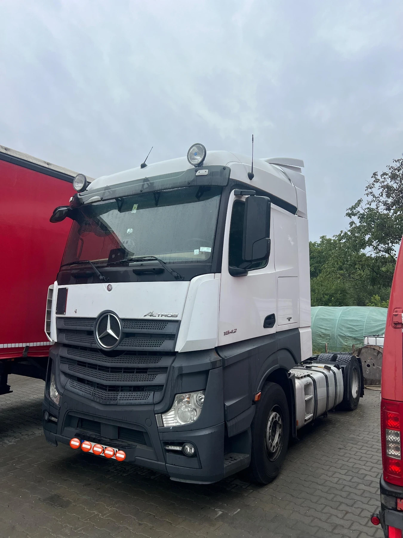 Mercedes-Benz Actros СПЕШНО - изображение 2