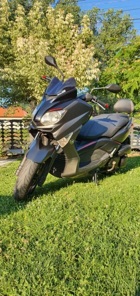     Yamaha X-max  250i sport