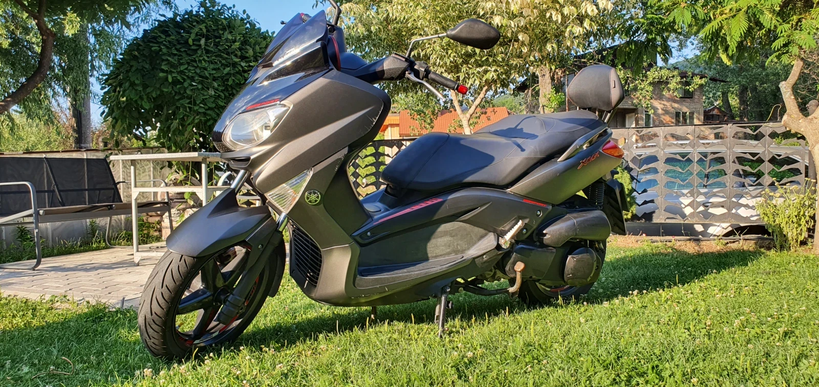 Yamaha X-max  250i sport - изображение 2