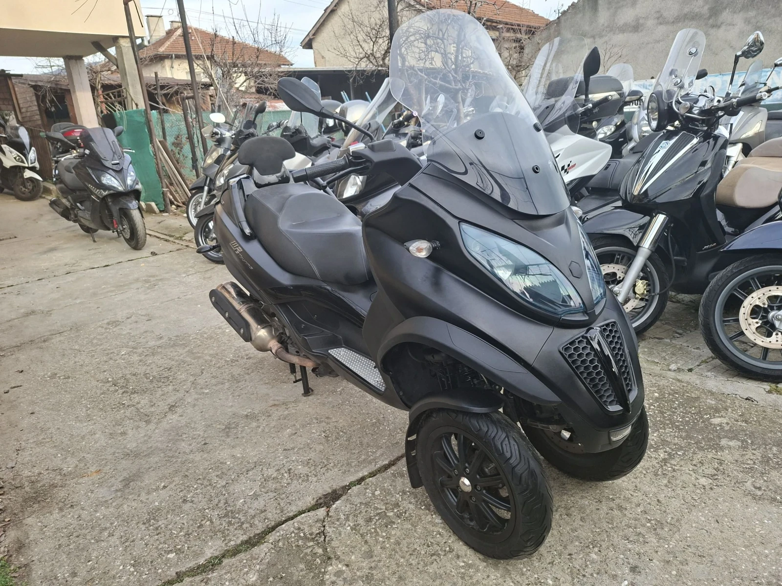 Piaggio Mp3 Turing LT 500ie SPORT има спирачка тим авто педал