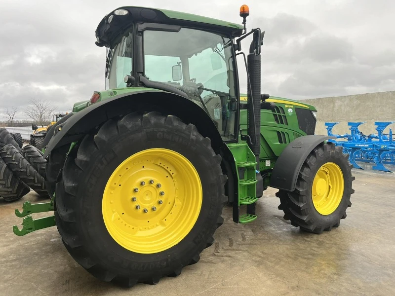 Трактор John Deere 6210R, снимка 4 - Селскостопанска техника - 43985601