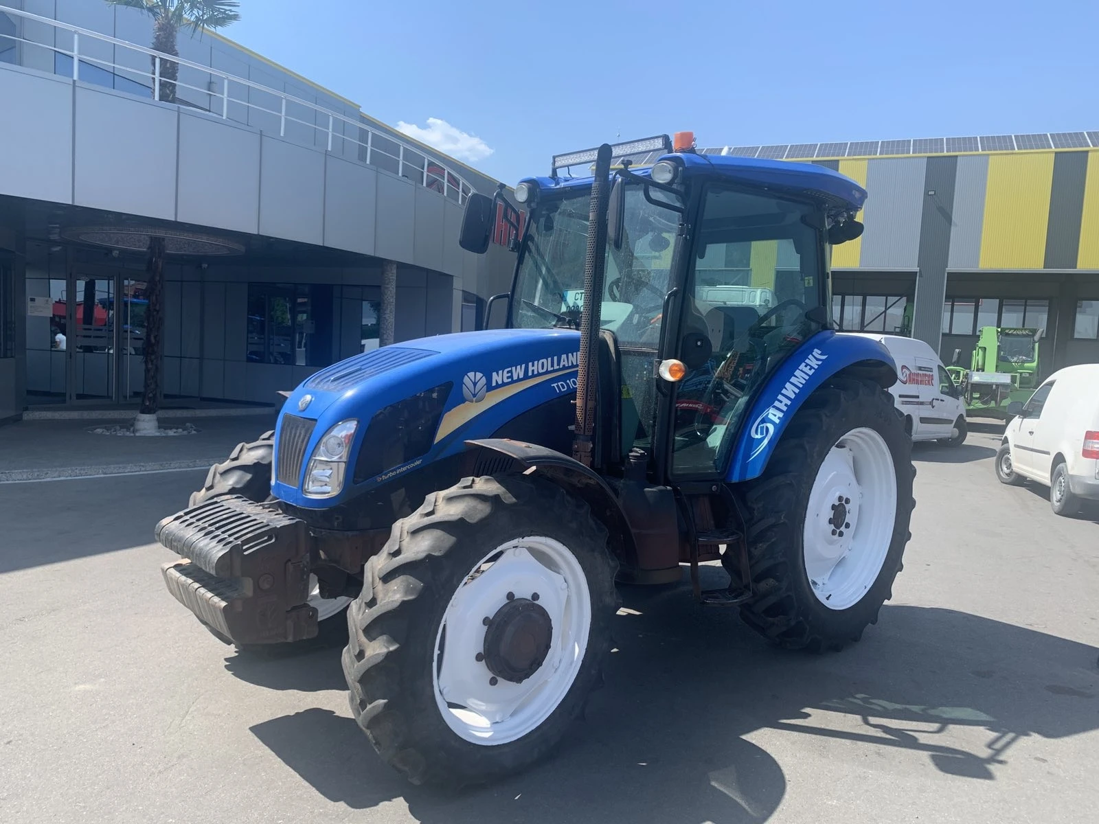 Трактор New Holland TD100D - изображение 3