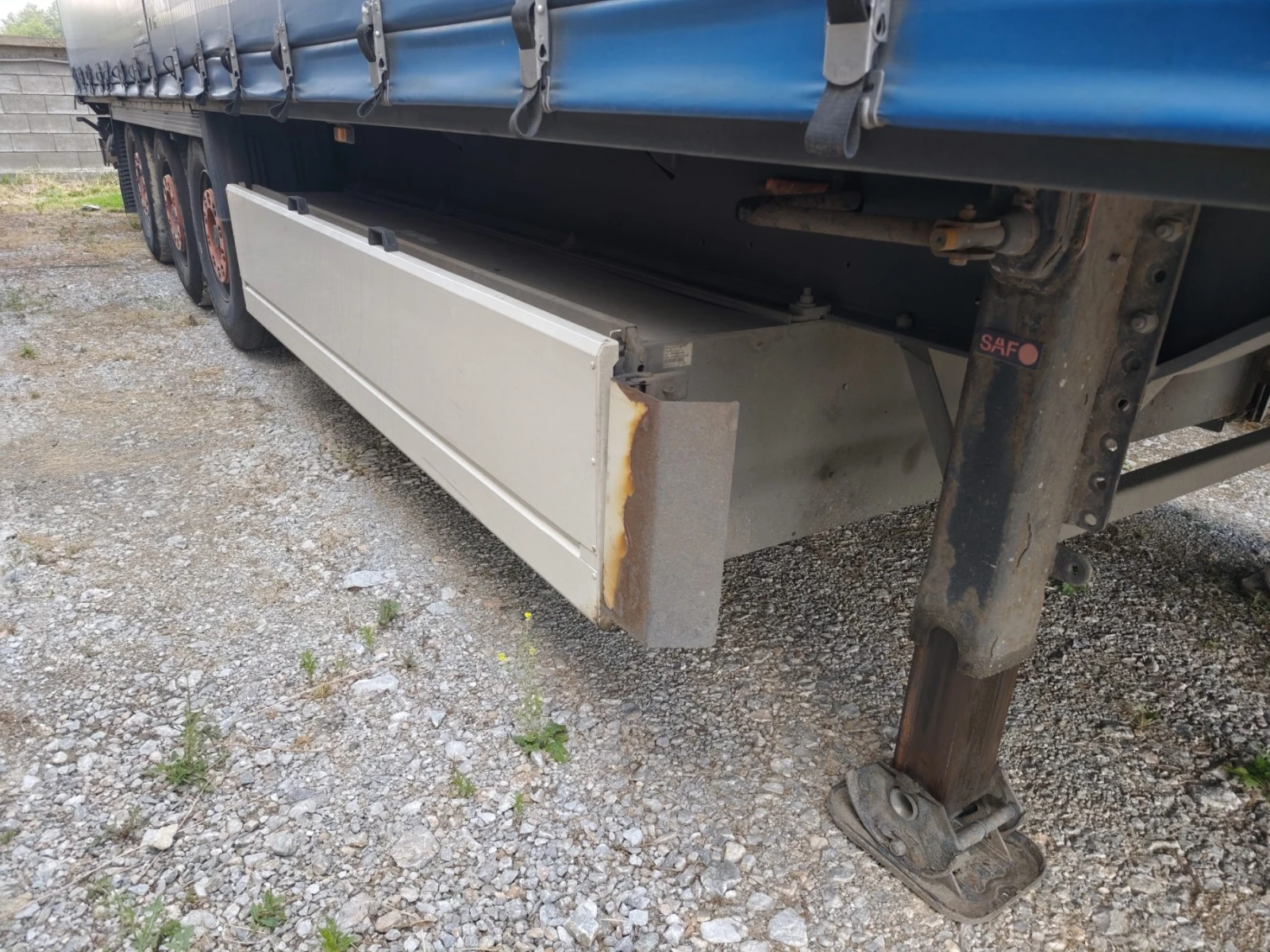 Полуремарке Krone Profi Liner SD, снимка 13 - Ремаркета - 55221580