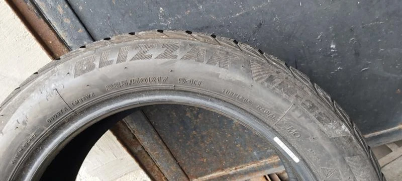 Гуми Летни 225/50R17, снимка 6 - Гуми и джанти - 32927397