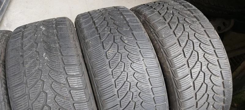 Гуми Летни 225/50R17, снимка 3 - Гуми и джанти - 32927397