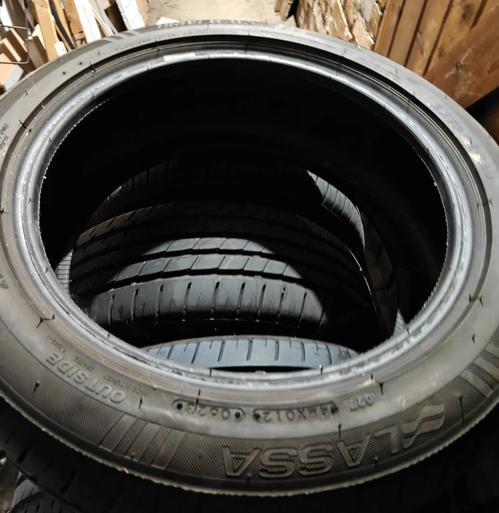 Гуми Летни 215/50R17, снимка 2 - Гуми и джанти - 53899886