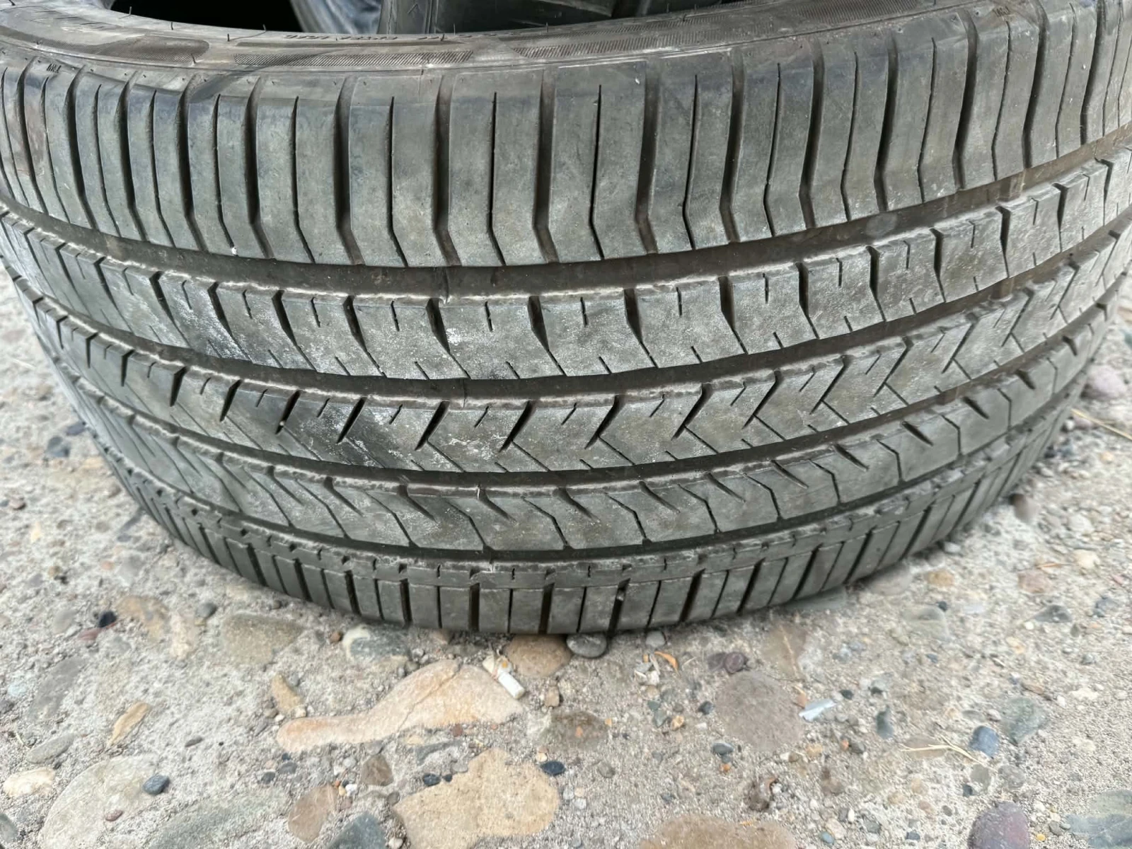 Гуми Летни 285/35R22, снимка 10 - Гуми и джанти - 56214052