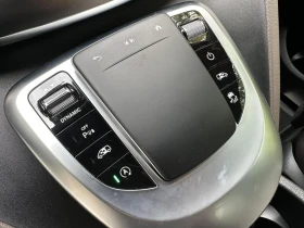 Mercedes-Benz V 300 d / 4-MATIC/ AMG OPTIC / ГАРАНЦИОНЕН , снимка 16