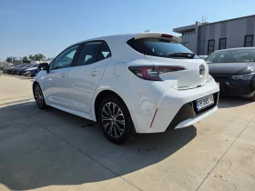 Toyota Corolla 1, 8 HYBRID A/T 122кс, снимка 3