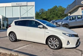 Toyota Auris 1.8 Hybrid (E-HEV) , пълна сервизна история, снимка 2