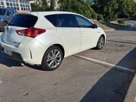 Toyota Auris 1.8 Hybrid (E-HEV) , пълна сервизна история, снимка 4