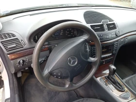 Mercedes-Benz E 320, снимка 5