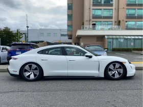Porsche Taycan 4S AWD* CARFAX *    | Mobile.bg    5