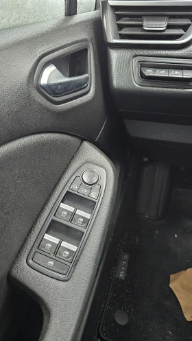 Renault Clio Най-високо ниво на оборудване* от България* 50к км, снимка 11
