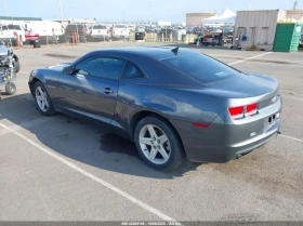 Chevrolet Camaro 3.6L V-6 DI, DOHC, VVT, 304HP Rear Wheel Drive - 9200 € / 17993.64 лв. - 81632853 3