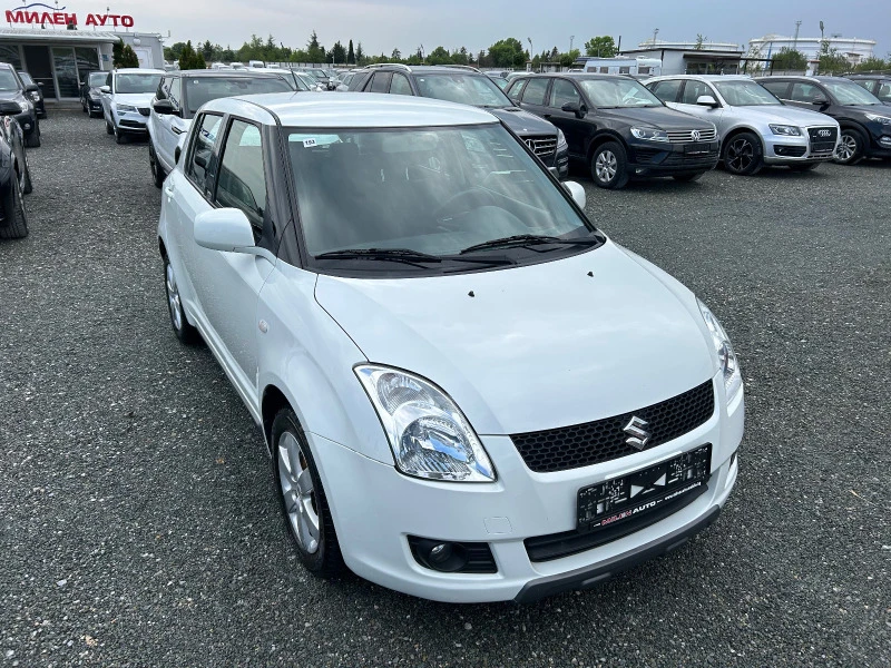 Suzuki Swift (KATO НОВА)^(4х4), снимка 3 - Автомобили и джипове - 40745536