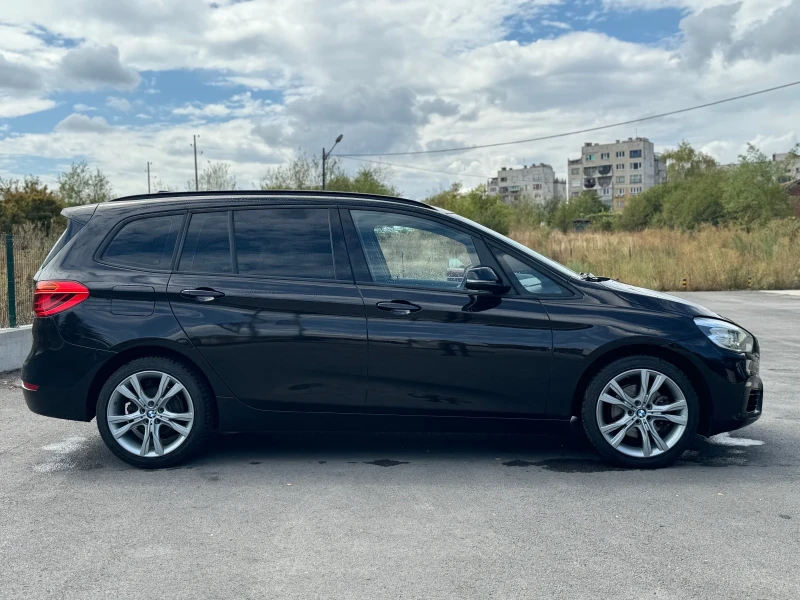 BMW 218 7 Места, снимка 5 - Автомобили и джипове - 43133691