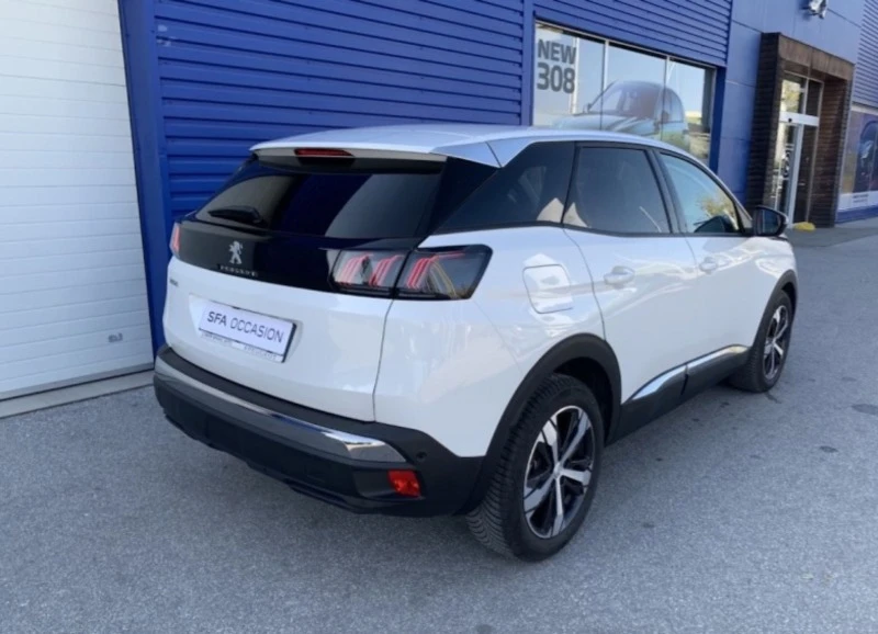 Peugeot 3008 1.5 ВСИЧКО ПЛАТЕНО ОБСЛУЖЕНА ГАРАНЦИЯ, снимка 16 - Автомобили и джипове - 47816990