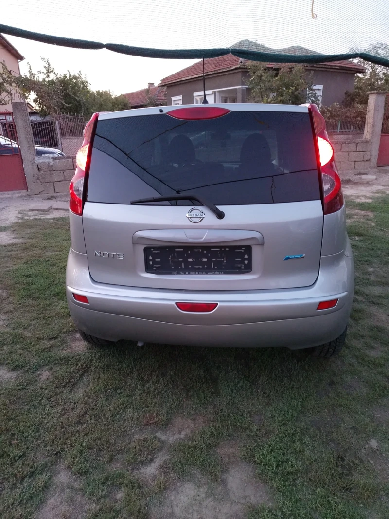 Nissan Note 1.4i , снимка 8 - Автомобили и джипове - 47487361