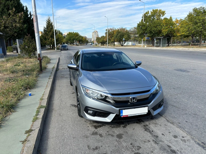 Honda Civic 1.5, снимка 3 - Автомобили и джипове - 47536374