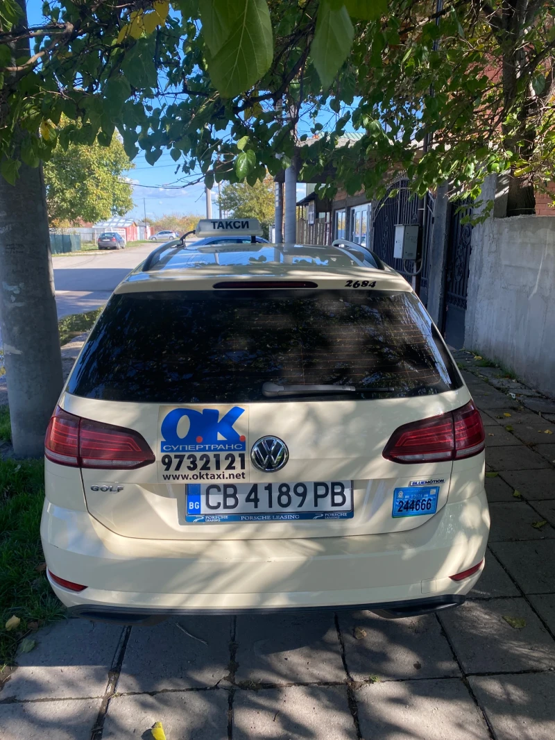 VW Golf 1.5 Turbo, снимка 2 - Автомобили и джипове - 48248143