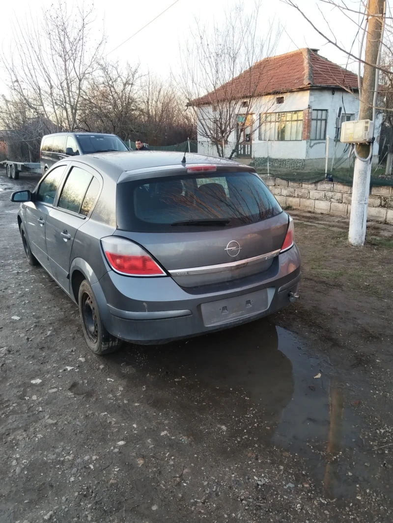 Opel Astra, снимка 3 - Автомобили и джипове - 48356482