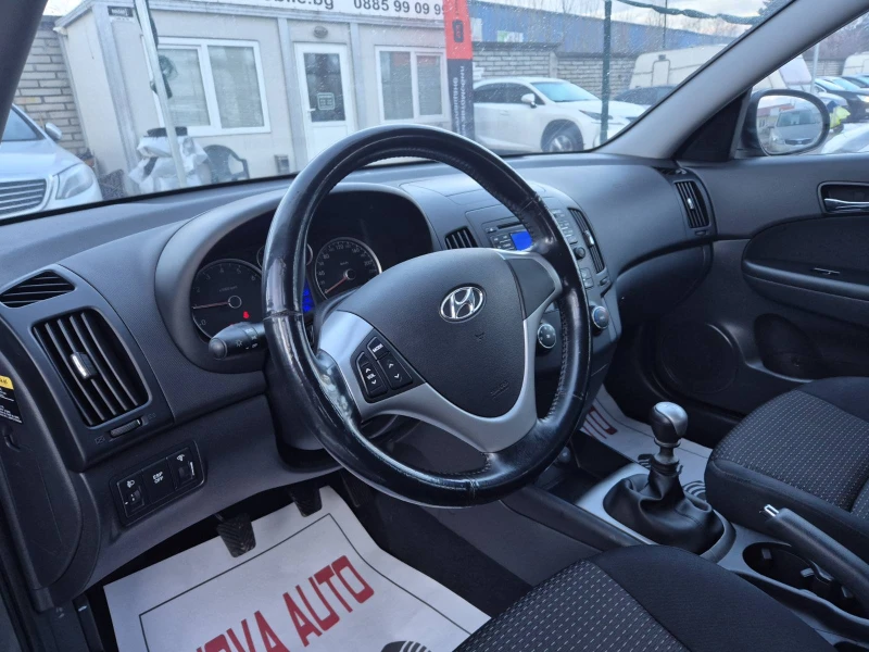 Hyundai I30 1.4i-137.000km-СУПЕР СЪСТОЯНИЕ, снимка 8 - Автомобили и джипове - 48596658