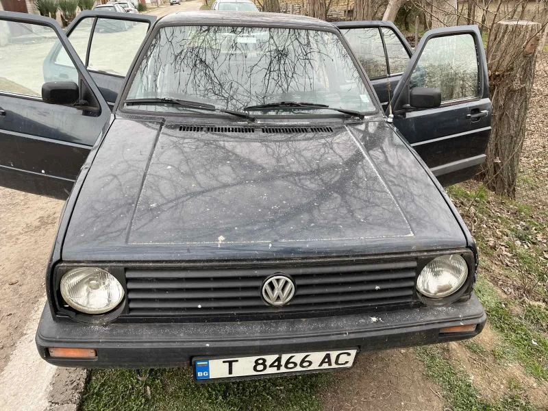 VW Golf, снимка 1 - Автомобили и джипове - 49024037