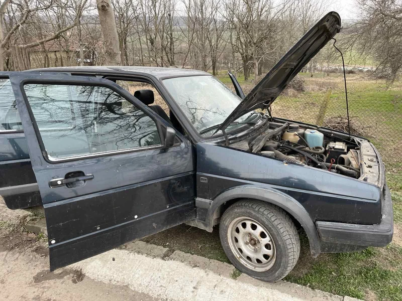 VW Golf, снимка 8 - Автомобили и джипове - 49024037