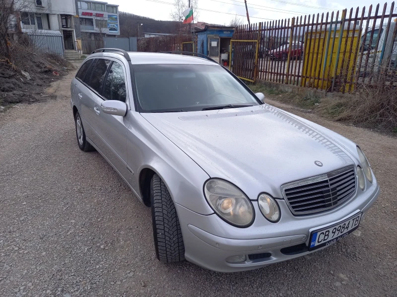 Mercedes-Benz E 320, снимка 2 - Автомобили и джипове - 49467512