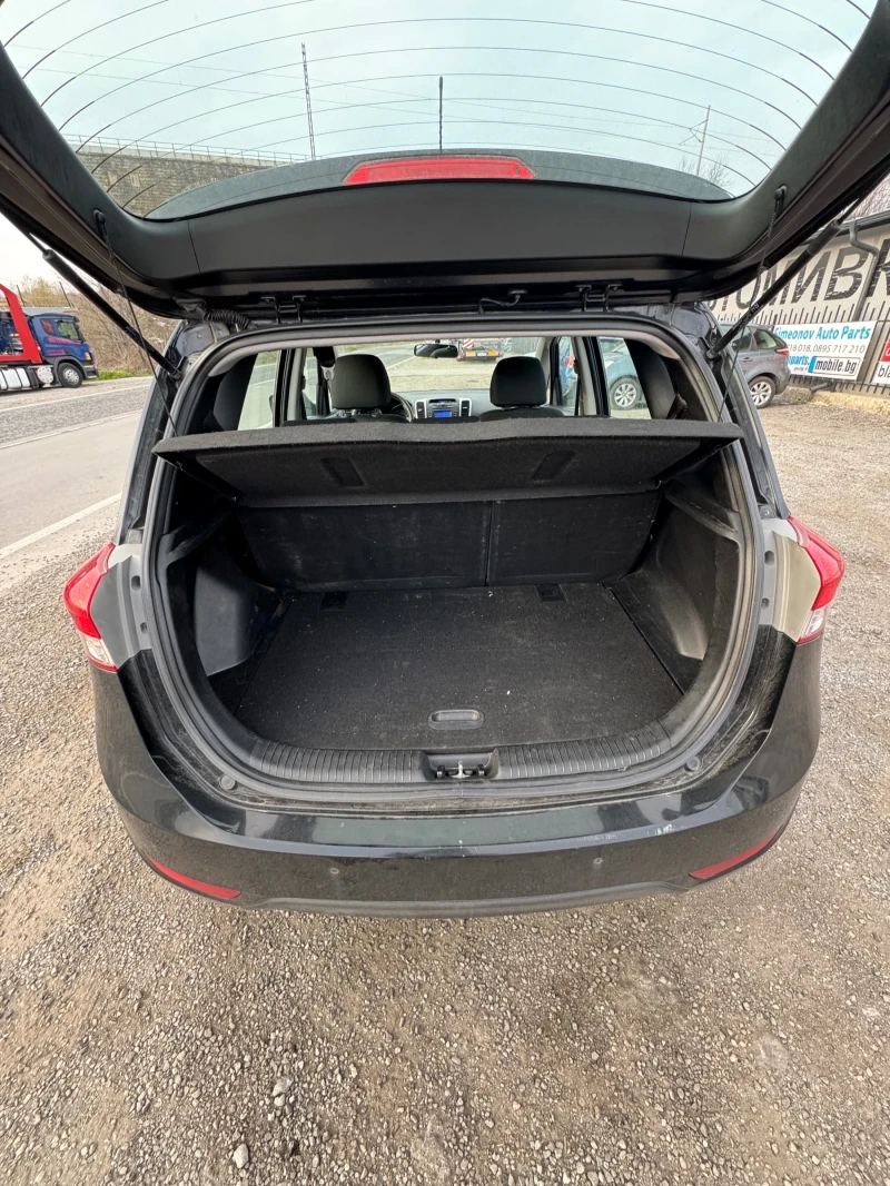 Hyundai Ix20 1.4crdi 90hp D4FC, снимка 13 - Автомобили и джипове - 51933035