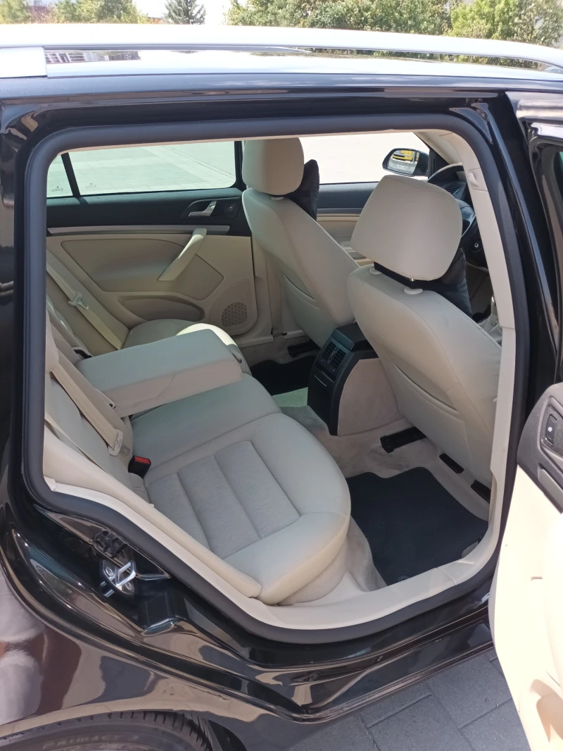 Skoda Octavia 1.8 TSI, 160 к.с., снимка 10 - Автомобили и джипове - 52014402