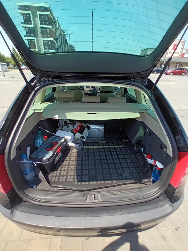 Skoda Octavia 1.8 TSI, 160 к.с., снимка 4 - Автомобили и джипове - 52014402