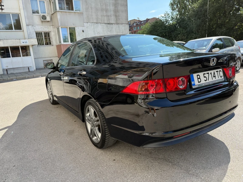 Honda Accord, снимка 9 - Автомобили и джипове - 52492819