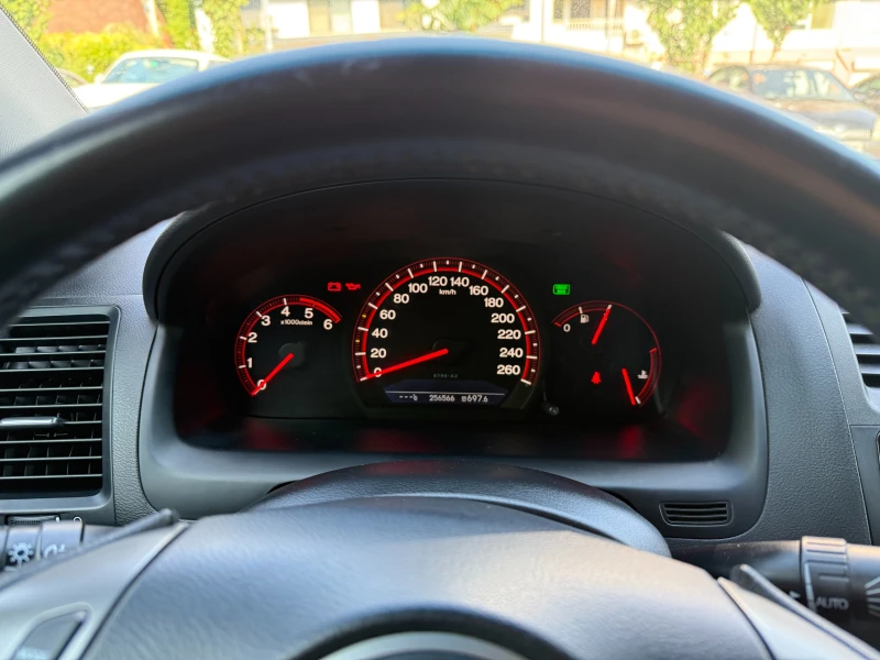 Honda Accord, снимка 13 - Автомобили и джипове - 52492819