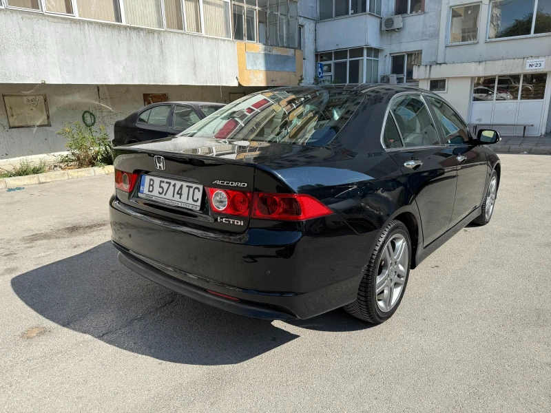 Honda Accord, снимка 7 - Автомобили и джипове - 52492819