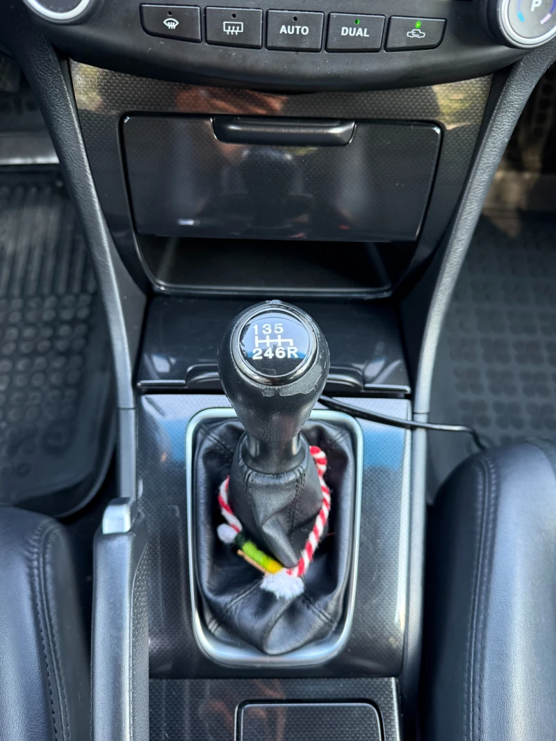 Honda Accord, снимка 15 - Автомобили и джипове - 52492819