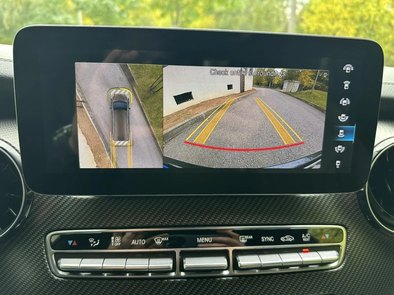 Mercedes-Benz V 300 d / 4-MATIC/ AMG OPTIC / ГАРАНЦИОНЕН , снимка 17 - Автомобили и джипове - 52043871