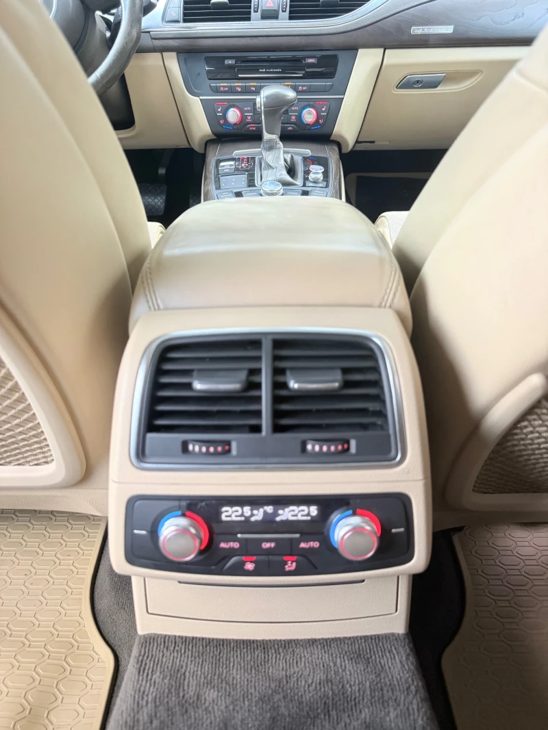 Audi A7 Бартер лизинг, снимка 13 - Автомобили и джипове - 52597273