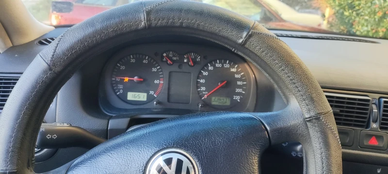 VW Golf 4, снимка 6 - Автомобили и джипове - 52683656