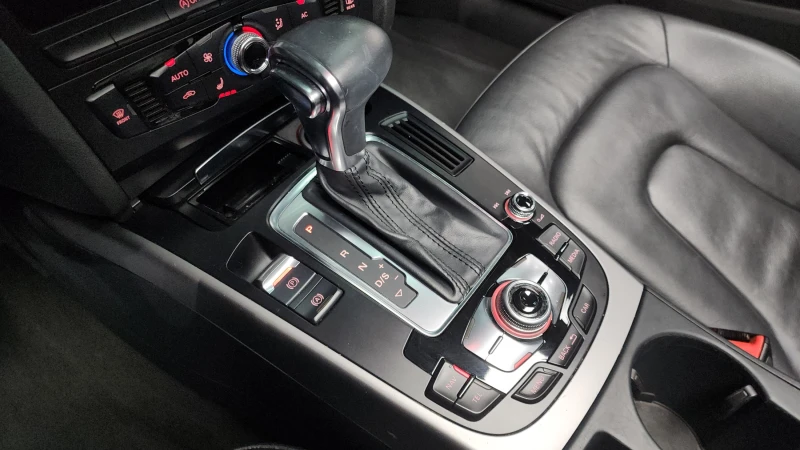 Audi A4 2.0TDI autogeorge.com, снимка 8 - Автомобили и джипове - 52811117