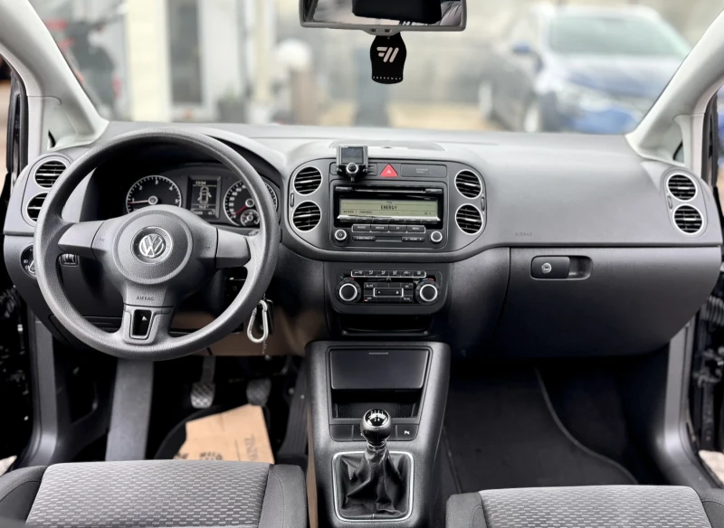 VW Golf Plus, снимка 13 - Автомобили и джипове - 53036422