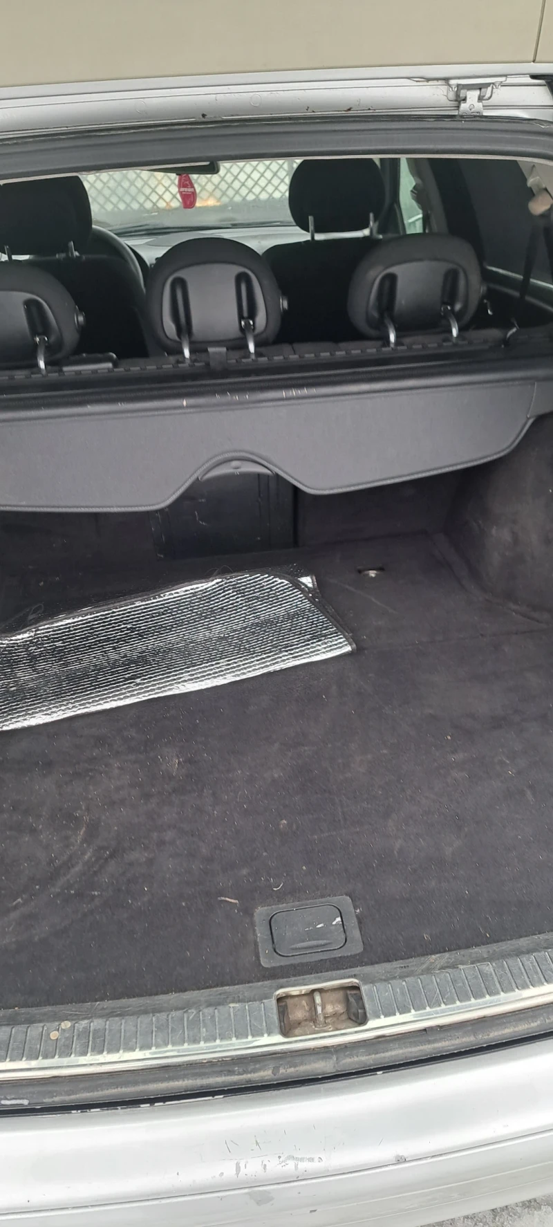 Mercedes-Benz C 220, снимка 8 - Автомобили и джипове - 53127875