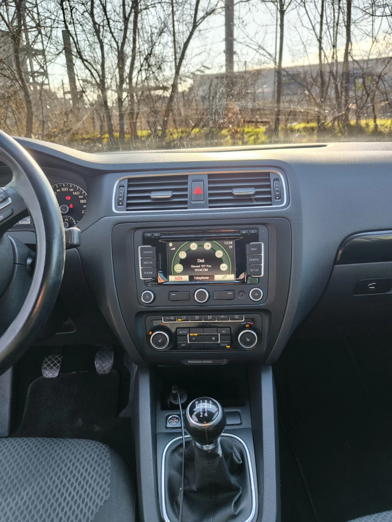 VW Jetta EDITION, снимка 6 - Автомобили и джипове - 53367803