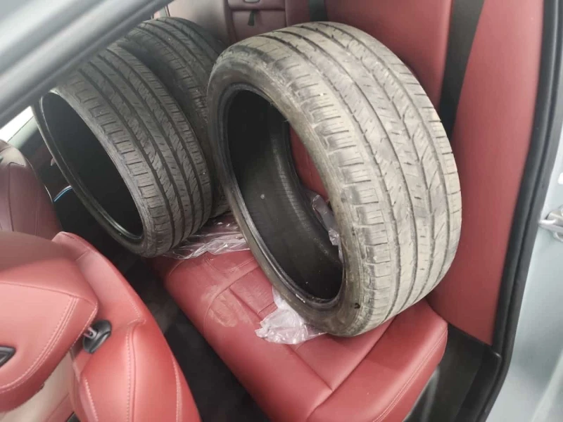 BMW 330 Е XDRIVE * ПОДГРЕВ / 360 / ШИБИДАХ  , снимка 14 - Автомобили и джипове - 53593248