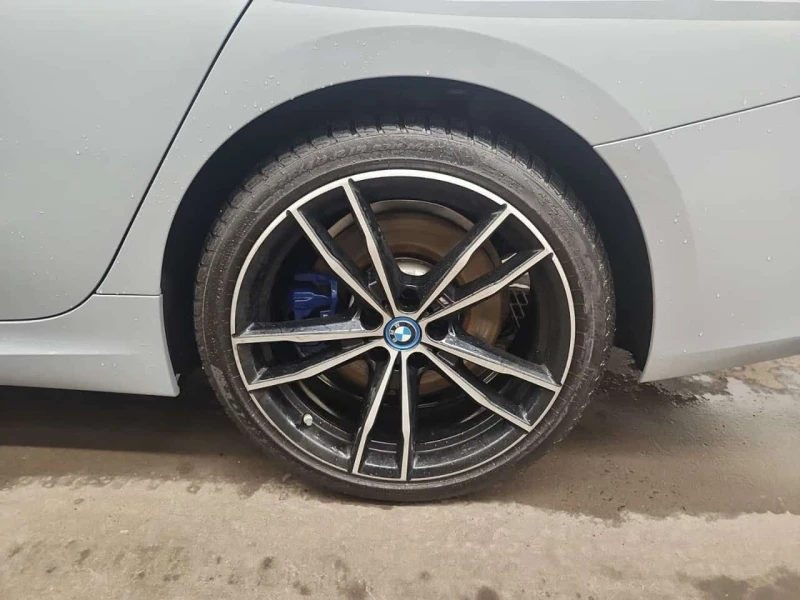 BMW 330 Е XDRIVE * ПОДГРЕВ / 360 / ШИБИДАХ  , снимка 8 - Автомобили и джипове - 53593248