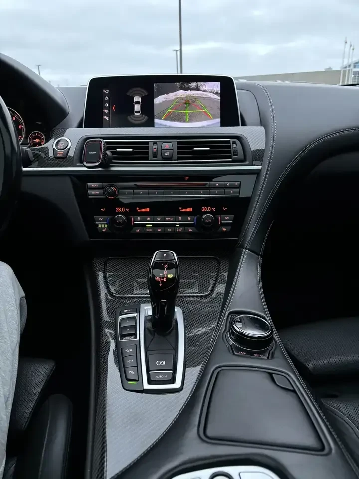 BMW 640 Gran Coupe xDrive PANO ОБДУХВАНЕ 360 КАМ ОБСЛУЖЕНА, снимка 11 - Автомобили и джипове - 54143343